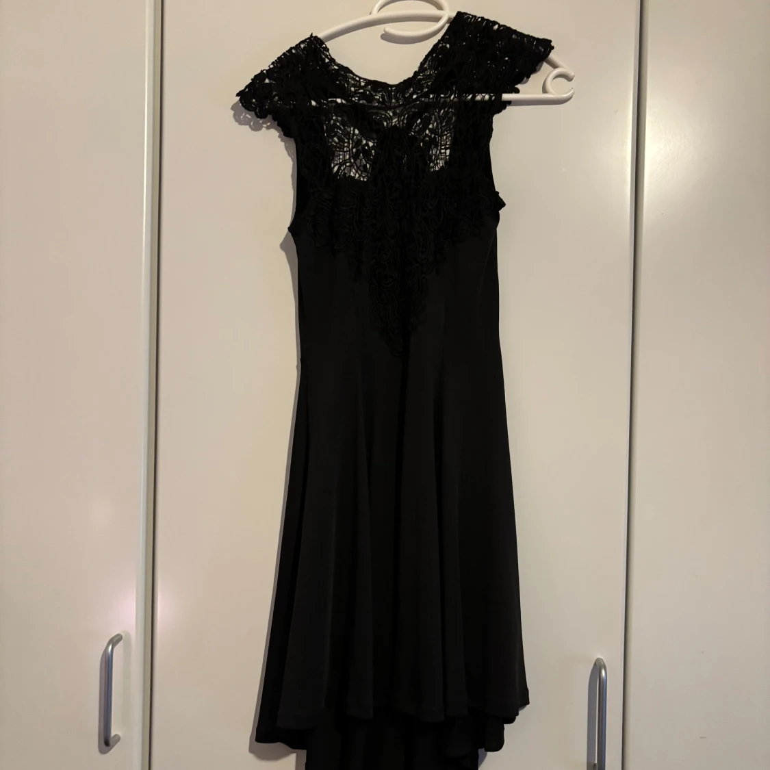 Svart klänning från Bubbleroom