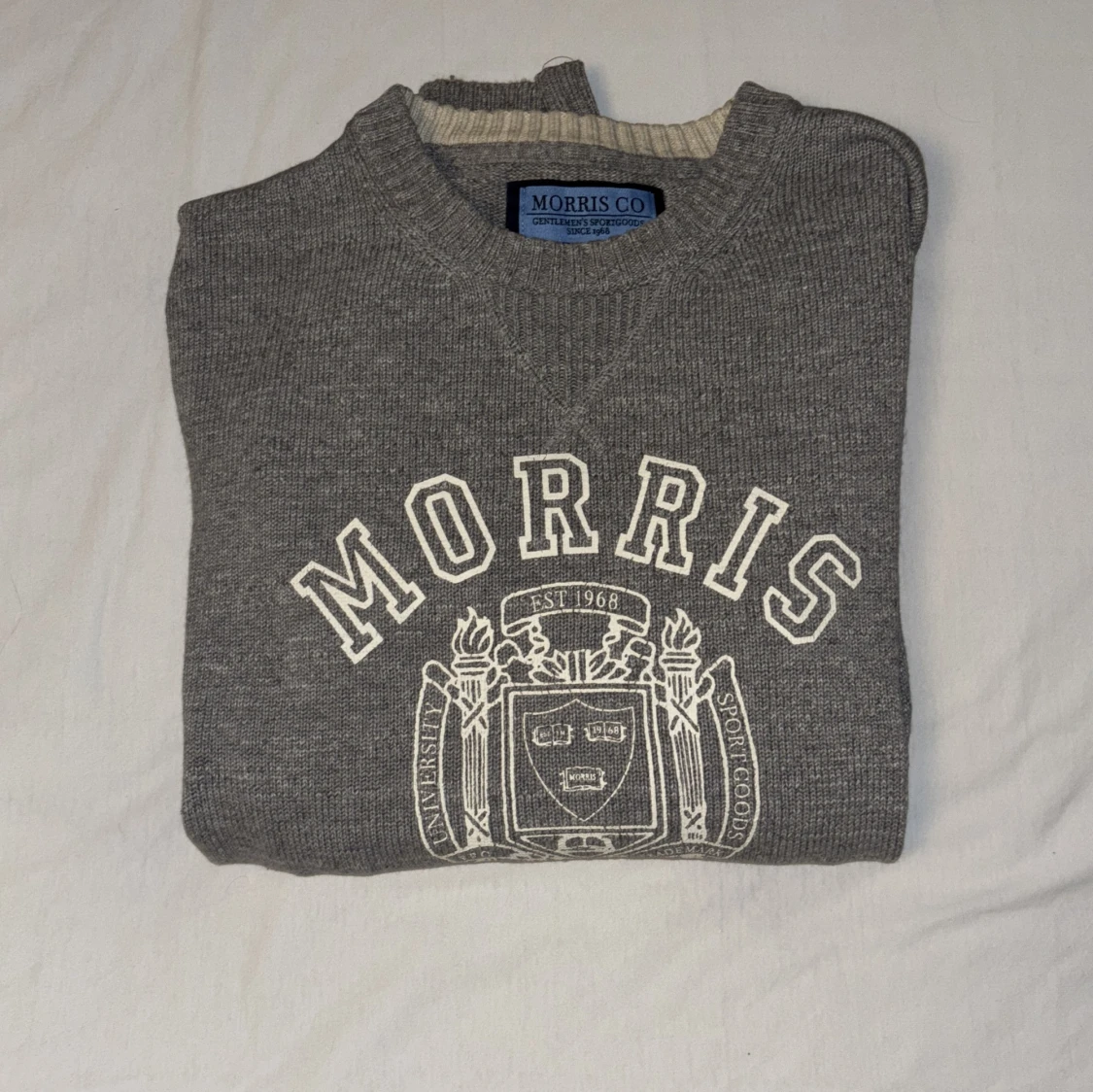 Grå stickad Morris tröja - 2