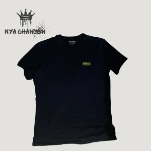 Barbour T-shirt - Skick 9,5/10 | Tillhörande NK påse finns