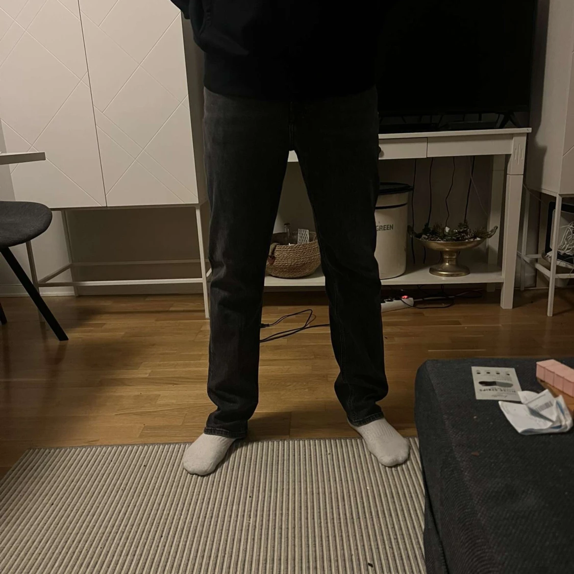 Grå jeansbyxor - 91