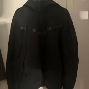 nike tech - bra skick storlek L