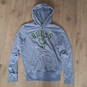 Storlek xs  - Har haft sen jul inga fläckar på den knappt använd 