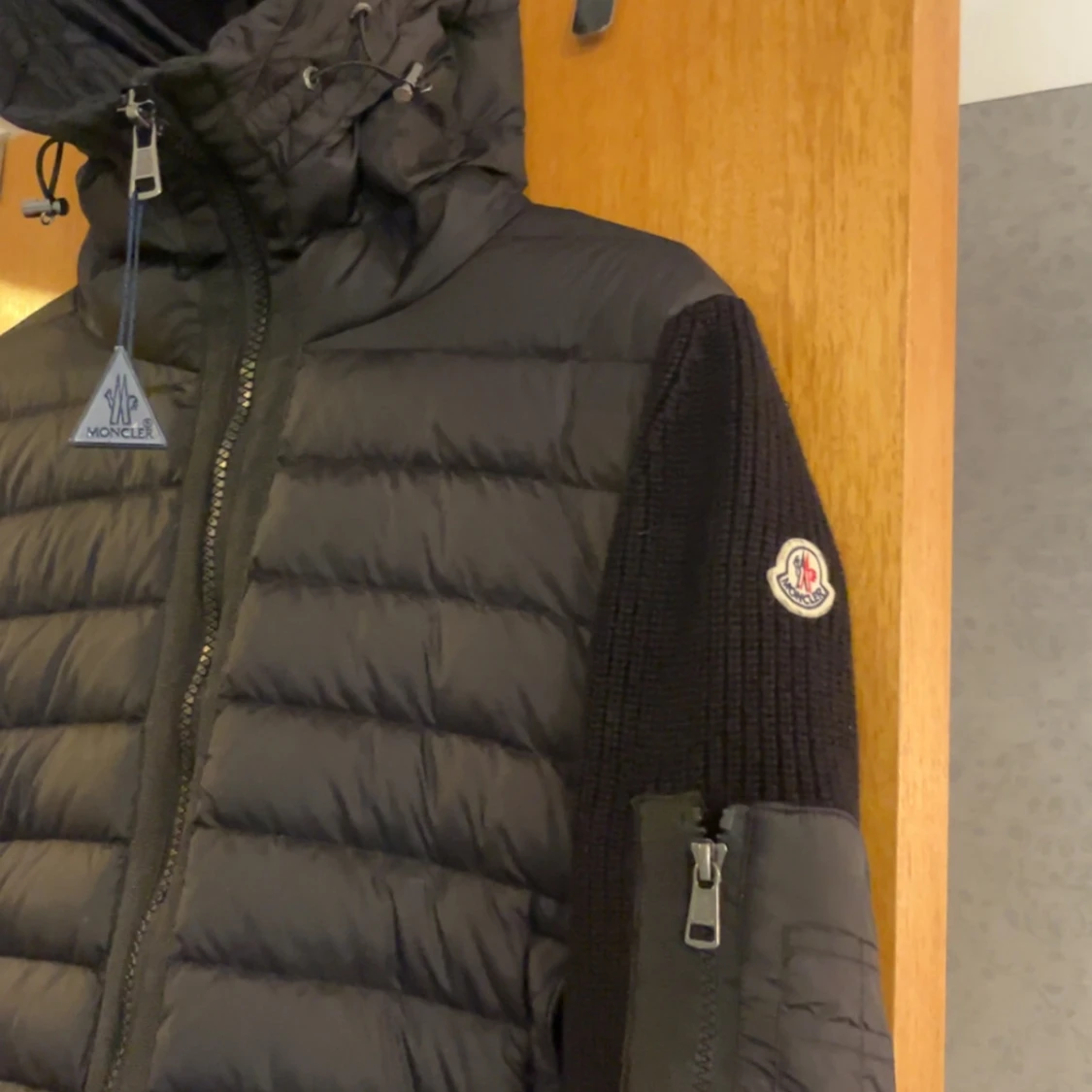 Moncler Cardigan - 90