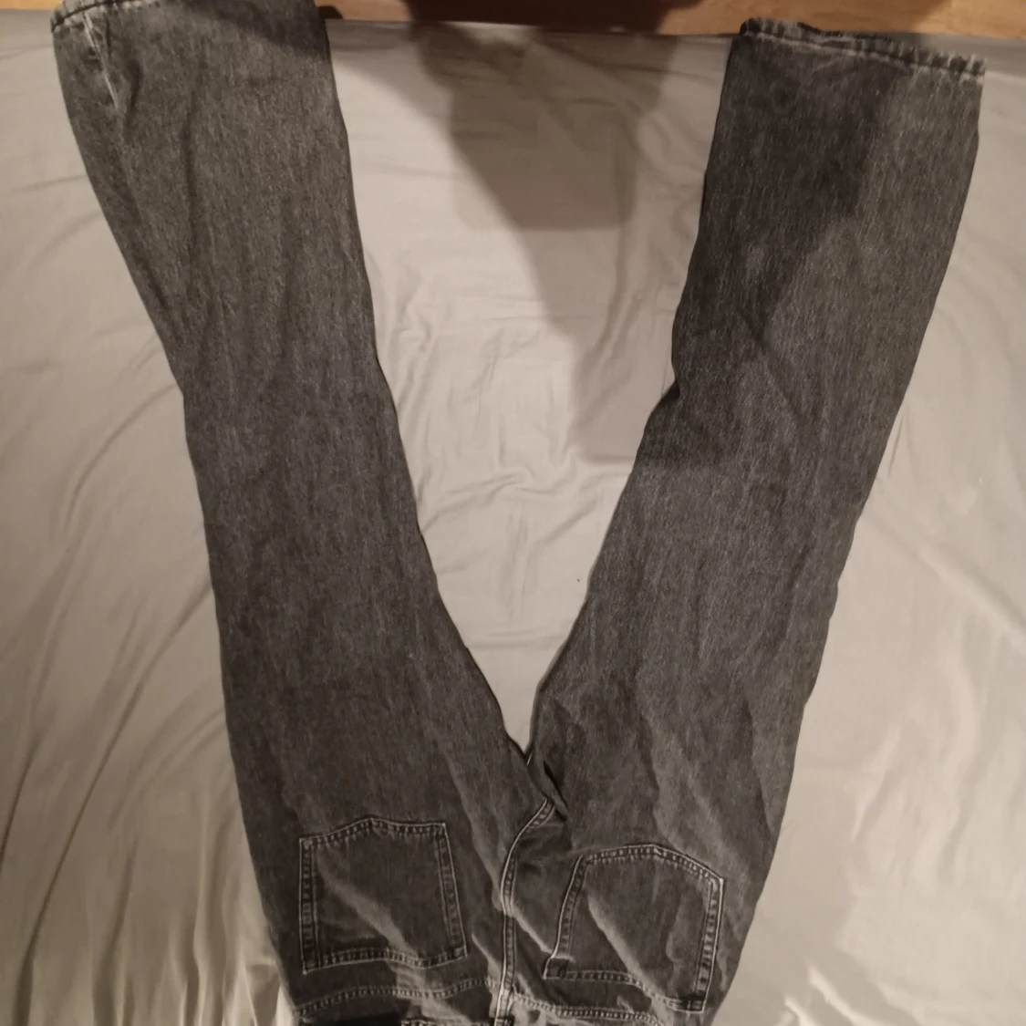 Grå jeansbyxor från Vailent - 90