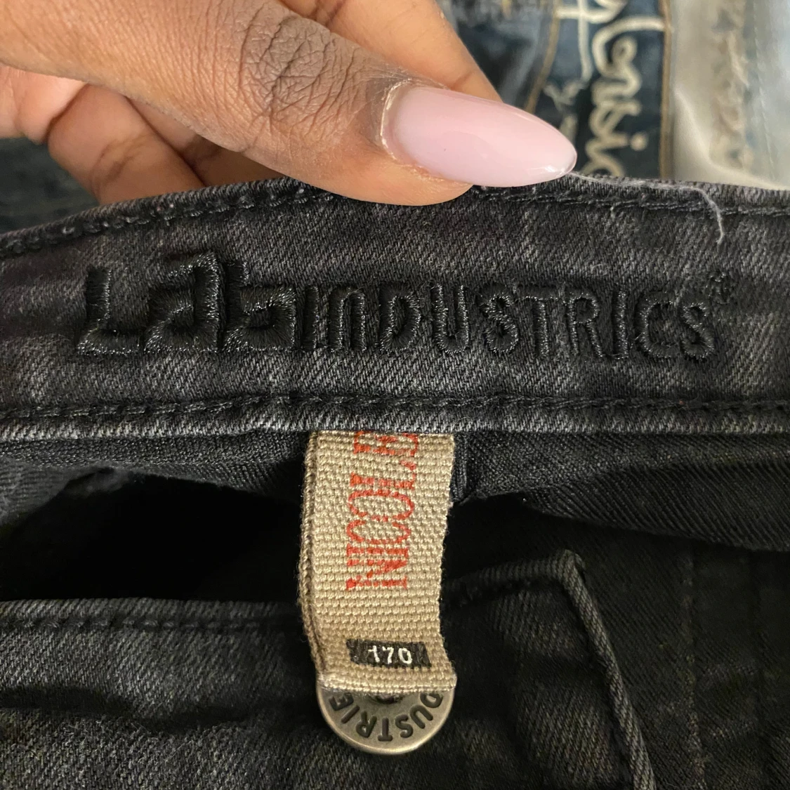 Svarta jeans från Lab Industries - 92