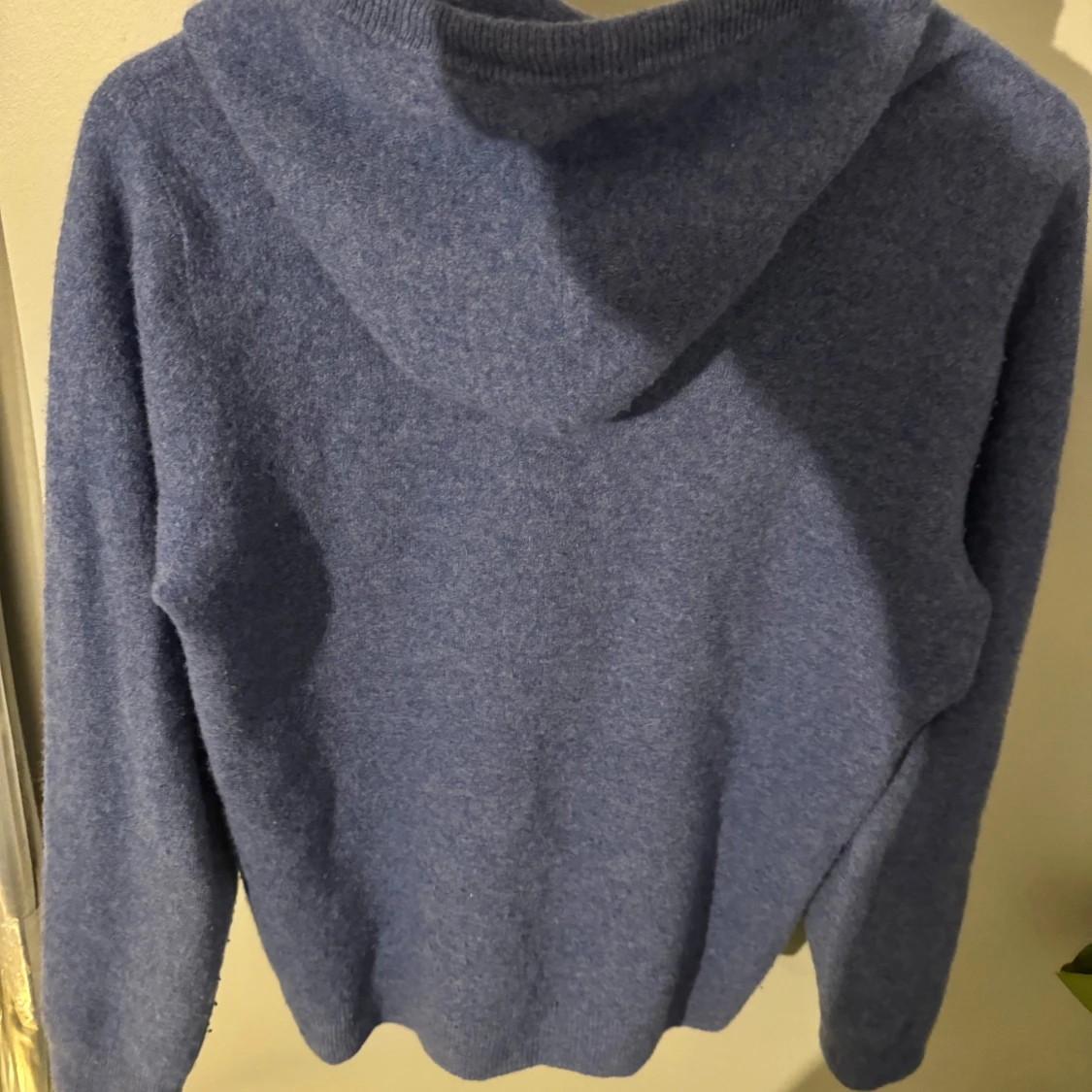 Blå hoodie i kashmir - 90