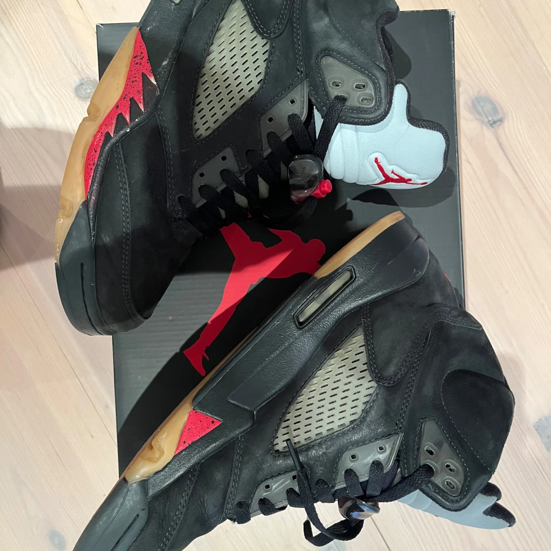 Air Jordan 5 Retro Gore-Tex Off-Noir