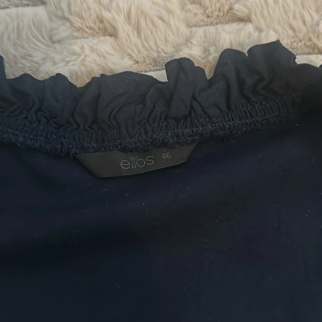 Fin blus från ellos  - 90