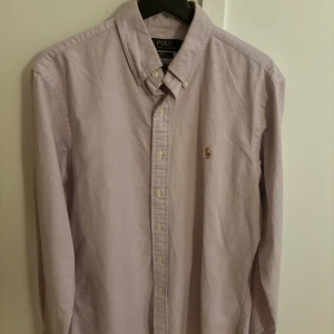Ralph lauren skjorta - Ralph lauren skjorta strl M Nypris 1500kr Slim fit 