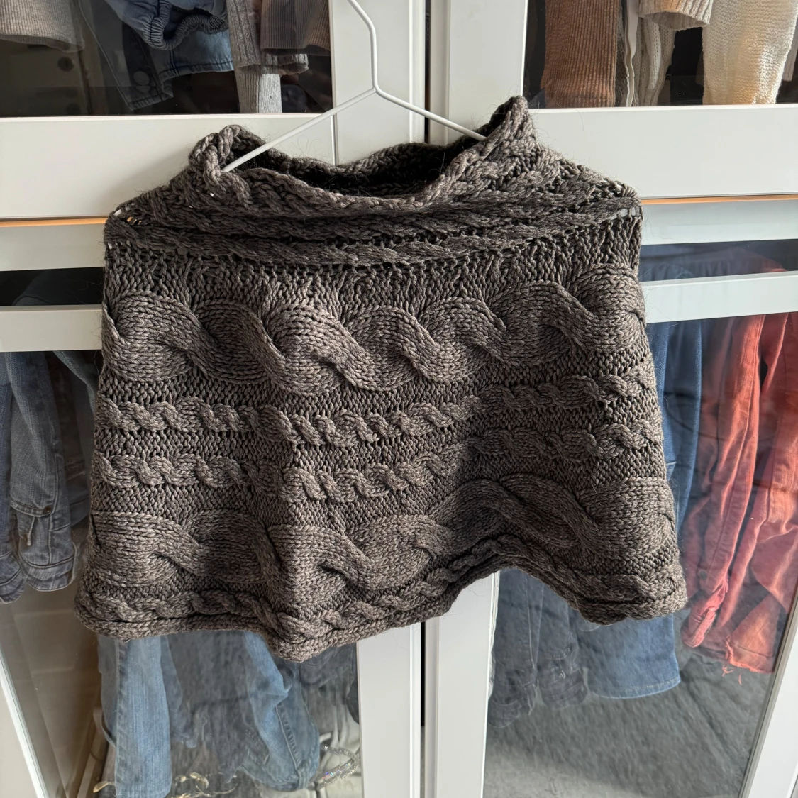 Grå/brun poncho  - 90