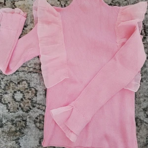 Tröja - Passar stl XS t S. Ny. Rosa. 