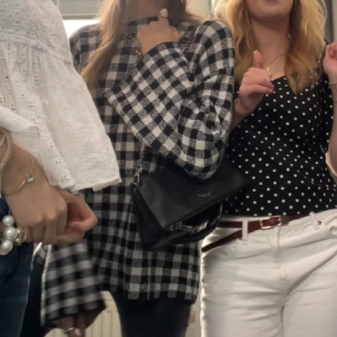  rutig stickad tröja