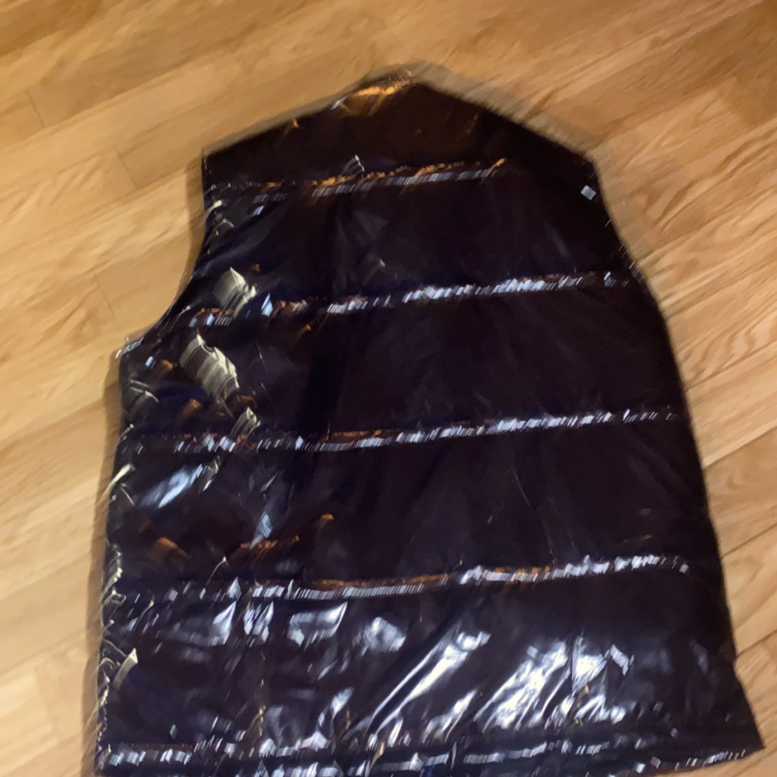 En helt vanlig väst  - 3