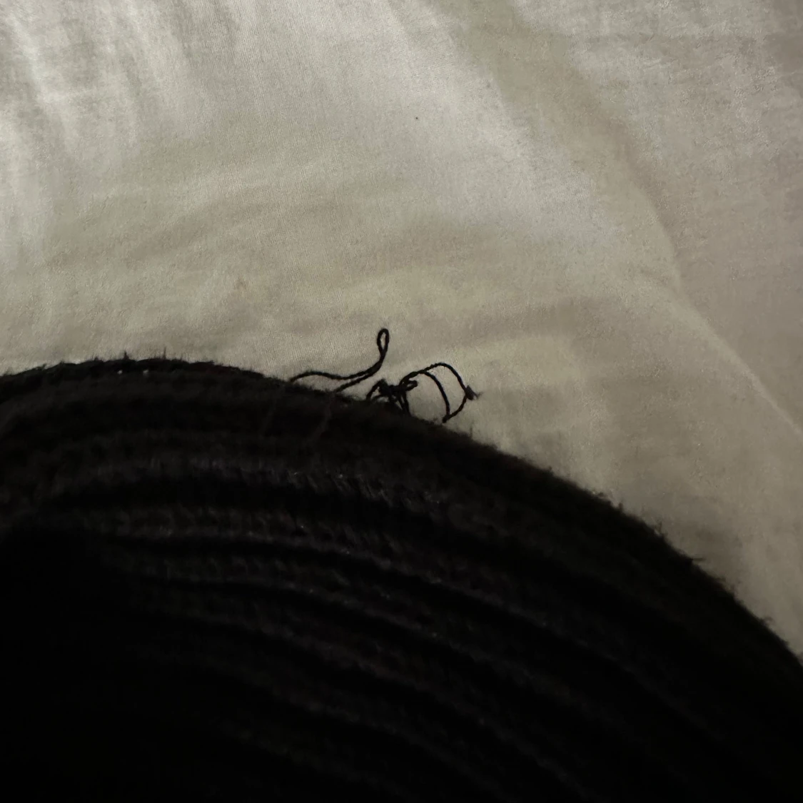 Svart stickad tröja - 3