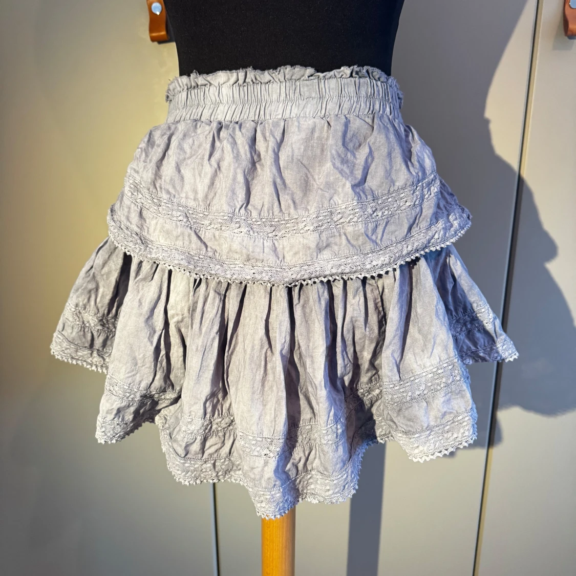 kjol från LoveShackFancy - 2