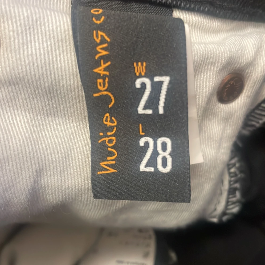 Feta svarta jeans från Nudie Jeans - 91