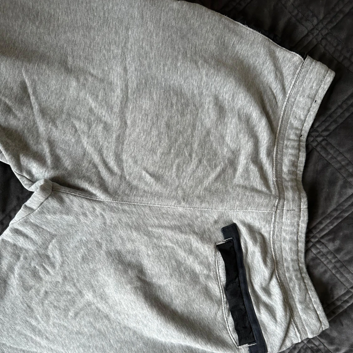 Grå mjukisbyxor från Nike - 91