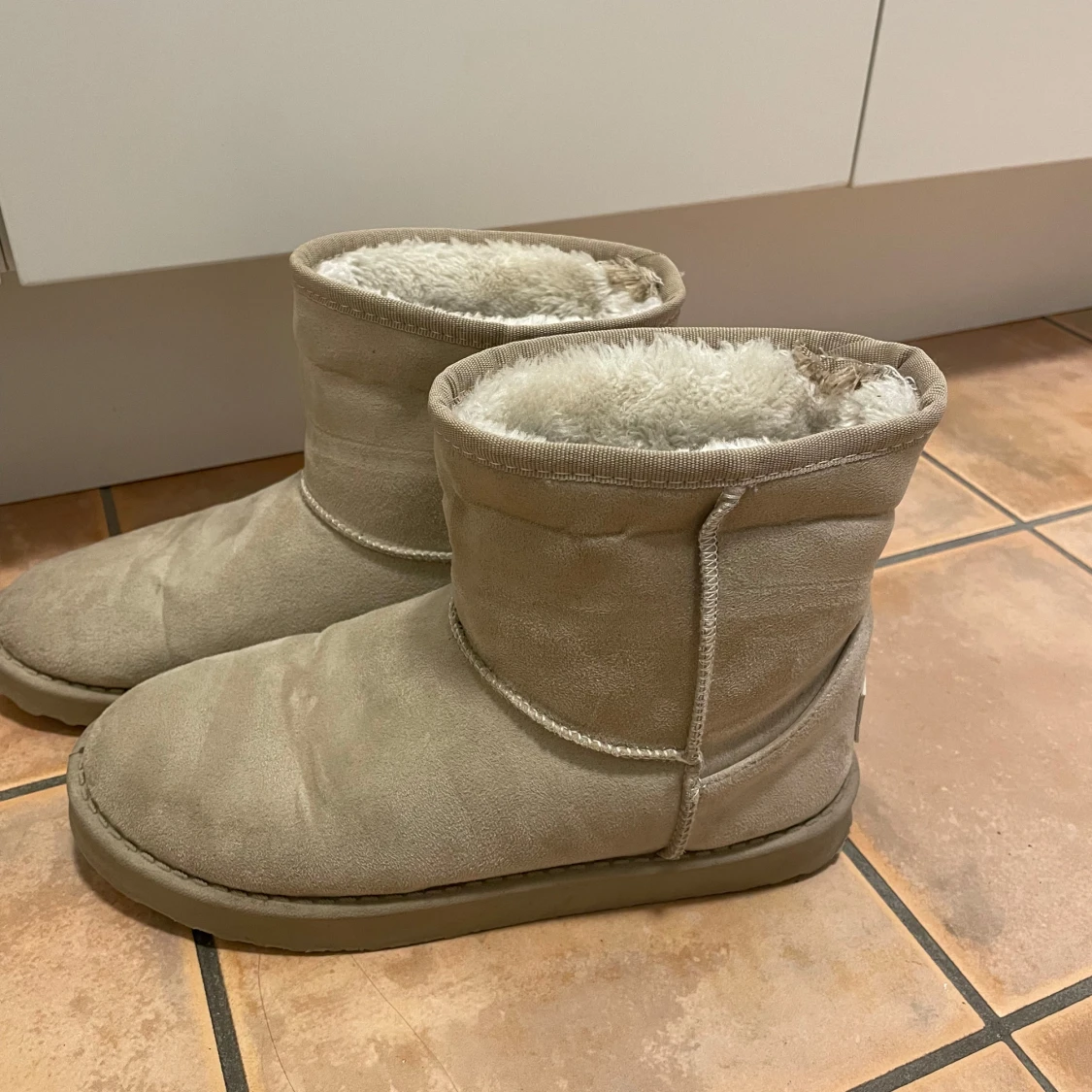 Beige boots från Jenny Fairy