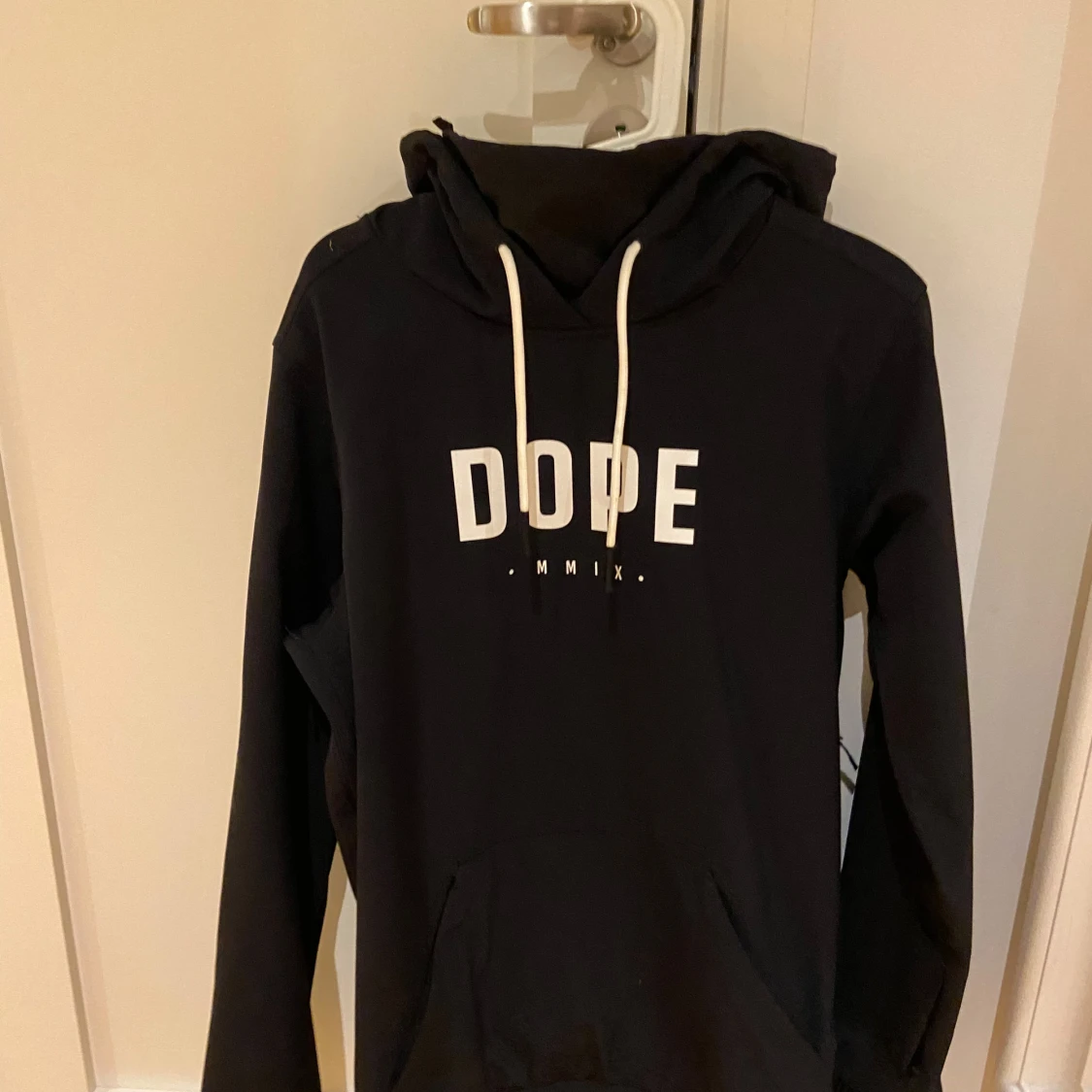 Svart jacka från Dope - 90