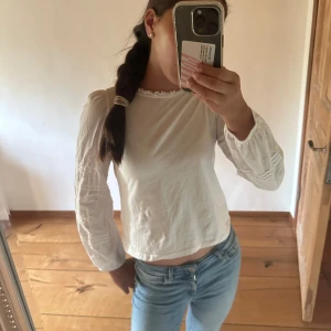 Blus  - Jätte söt blus från zara 