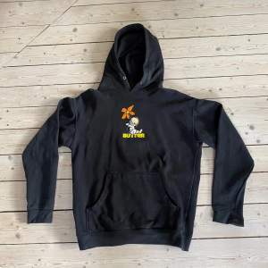 Knappt använd butter goods hoodie 