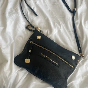 Fin Marc jacobs väska - Bra skick🩵