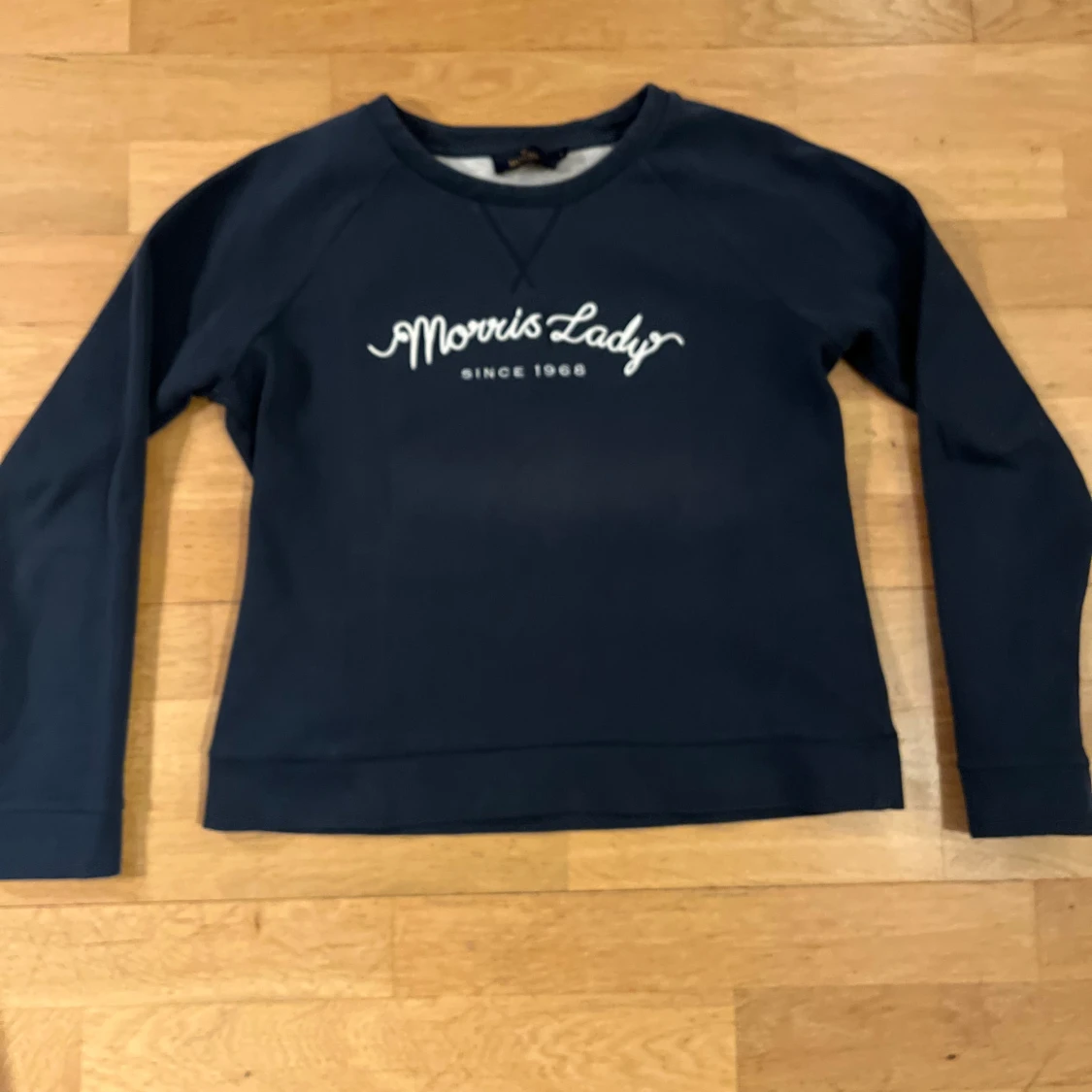 Mörkblå tröja från Morris - 1