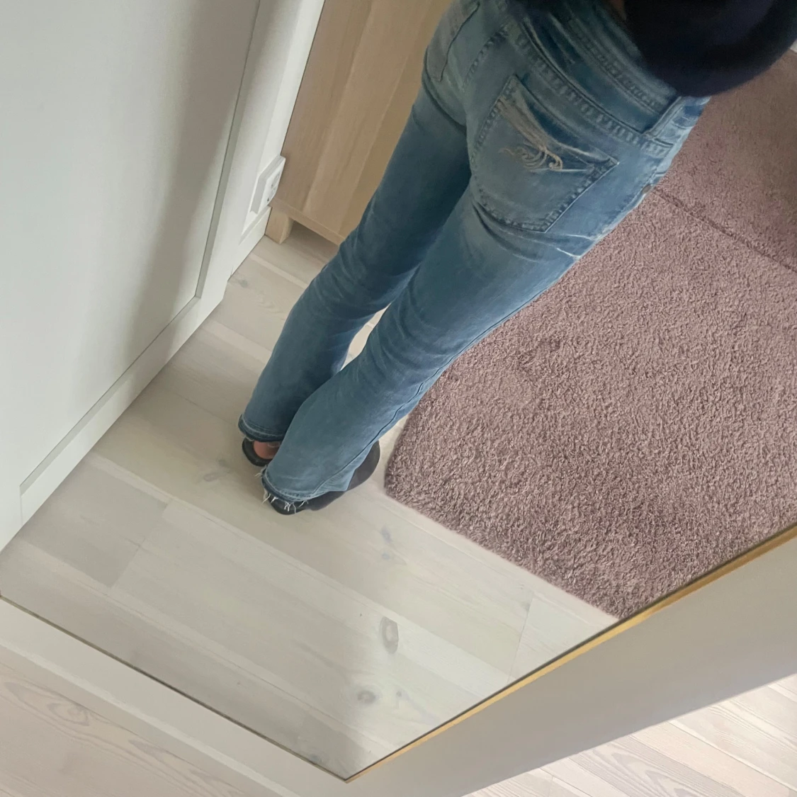 Blå bootcut jeans - 1