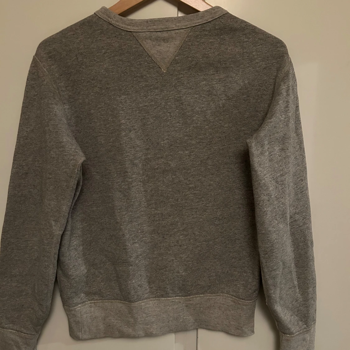 Grå sweatshirt från Polo Ralph Lauren - 2