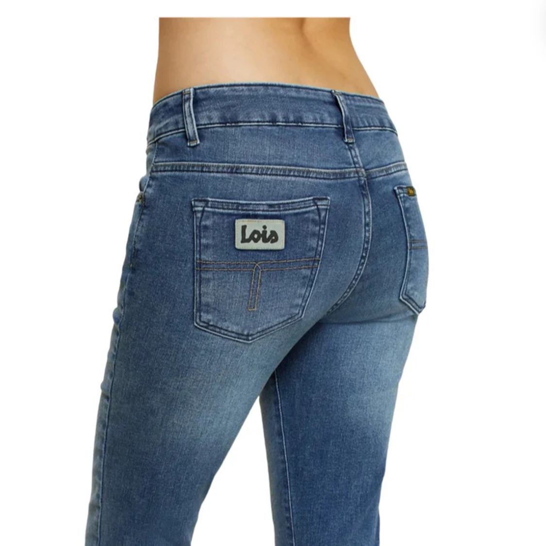 Blå bootcut jeans från Lois