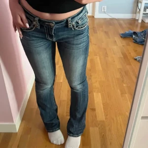 Miss me jeans  - Köpte på Plick säljer pgr av fel storlek 💞