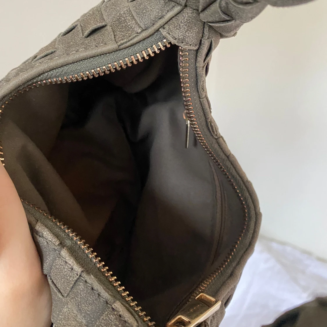 Flätad väska  - 91