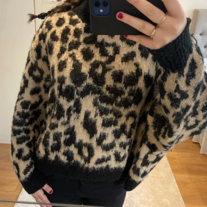 Tröja - Jätte jätte fin stickad tröja