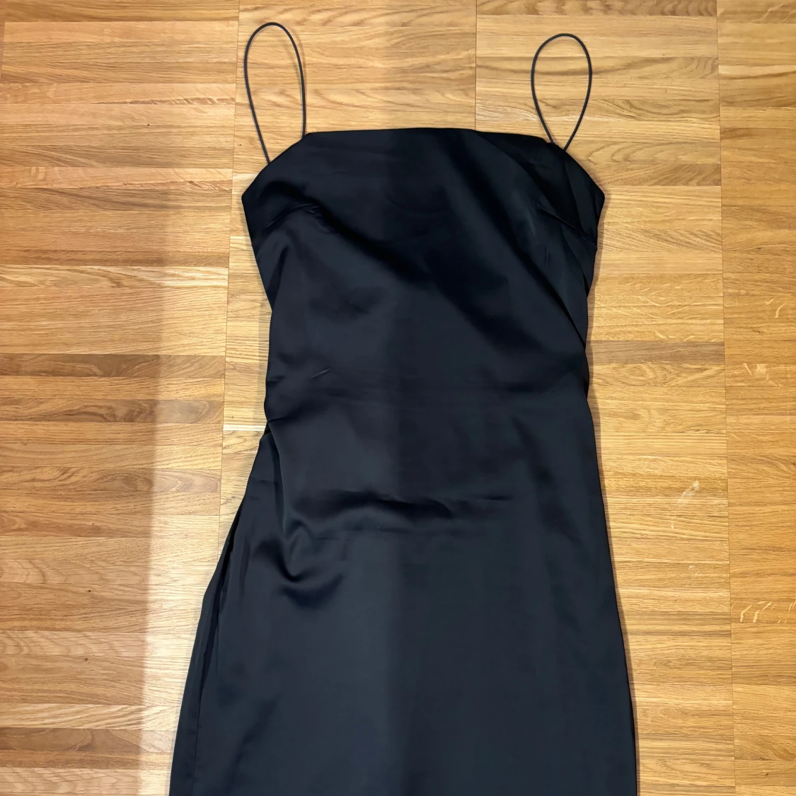 Svart långklänning från Nelly - 92