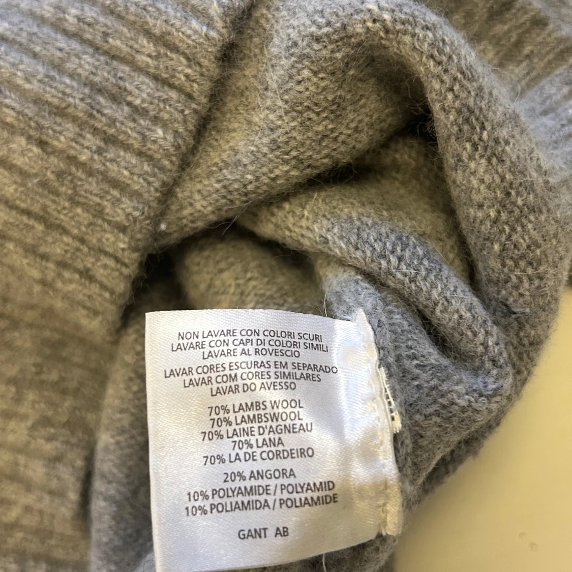 Gant stickad polotröja i stl S - 92