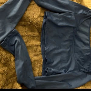 Blå långärmad mag tröja - Super fin aldrig använd 💕💕💕