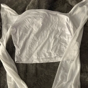 Långarmad tröja - Super fin aldrig använd 