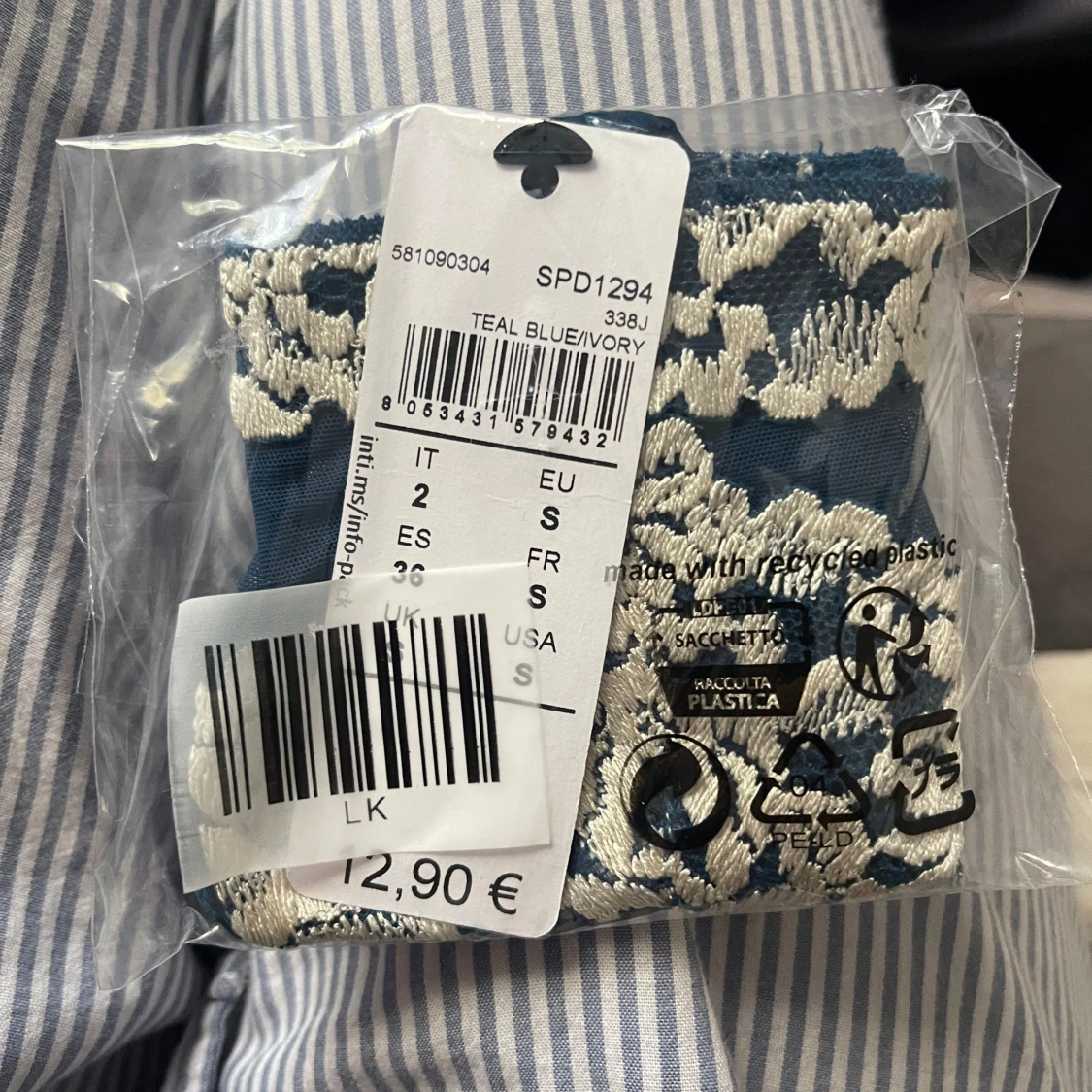 Stringtrosor intimissimi