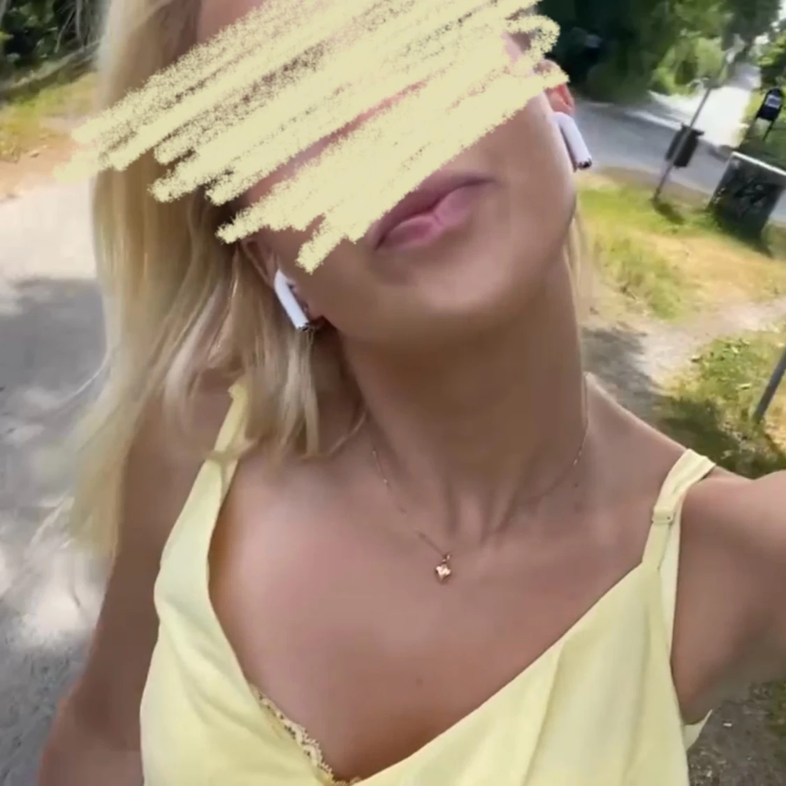 Volang topp, v-ringad