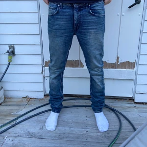 Tiger off sweden jeans - Riktigt feta jeans som passar grisch stilen perfekt. Storlek W32 L34!