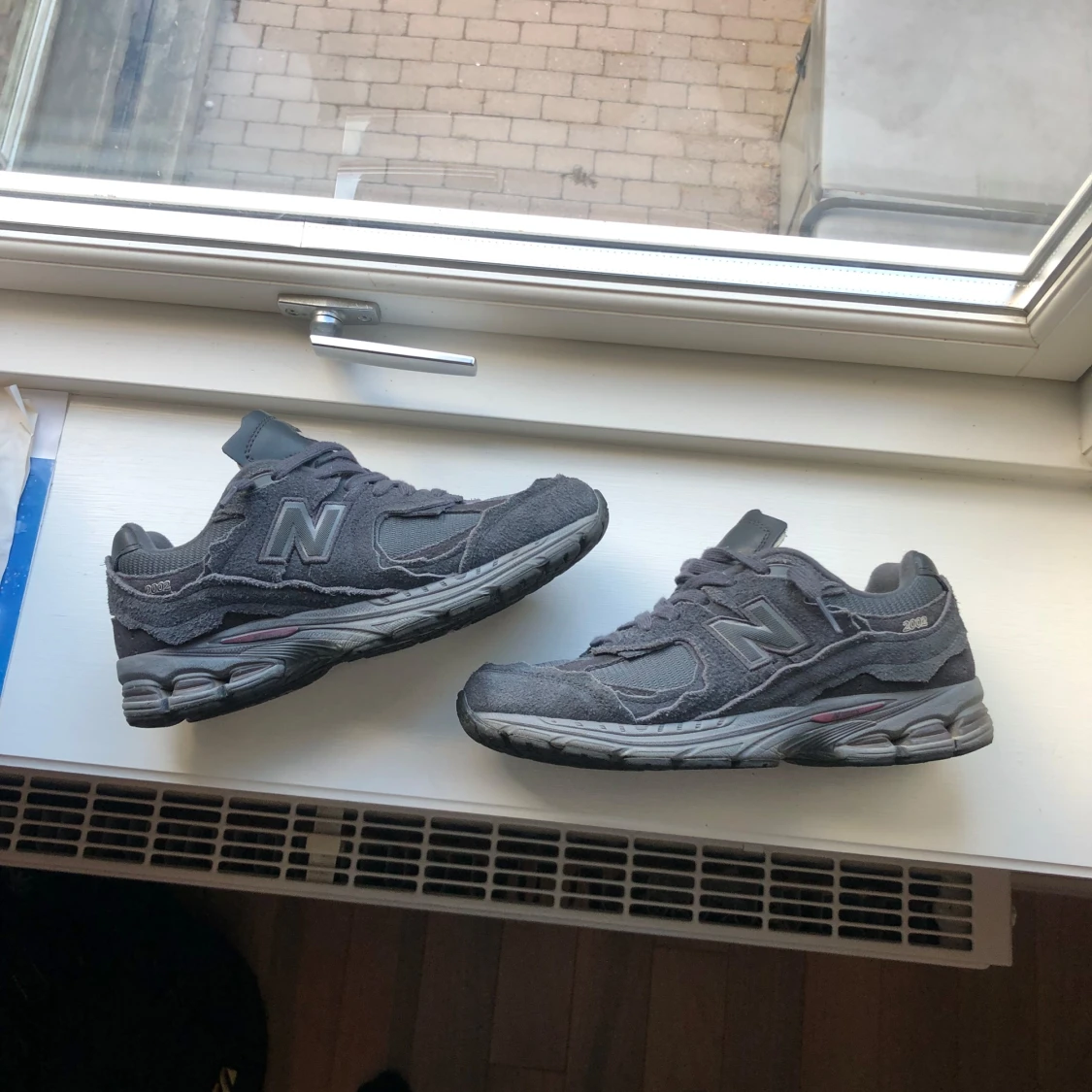 New balance 2002 - 27