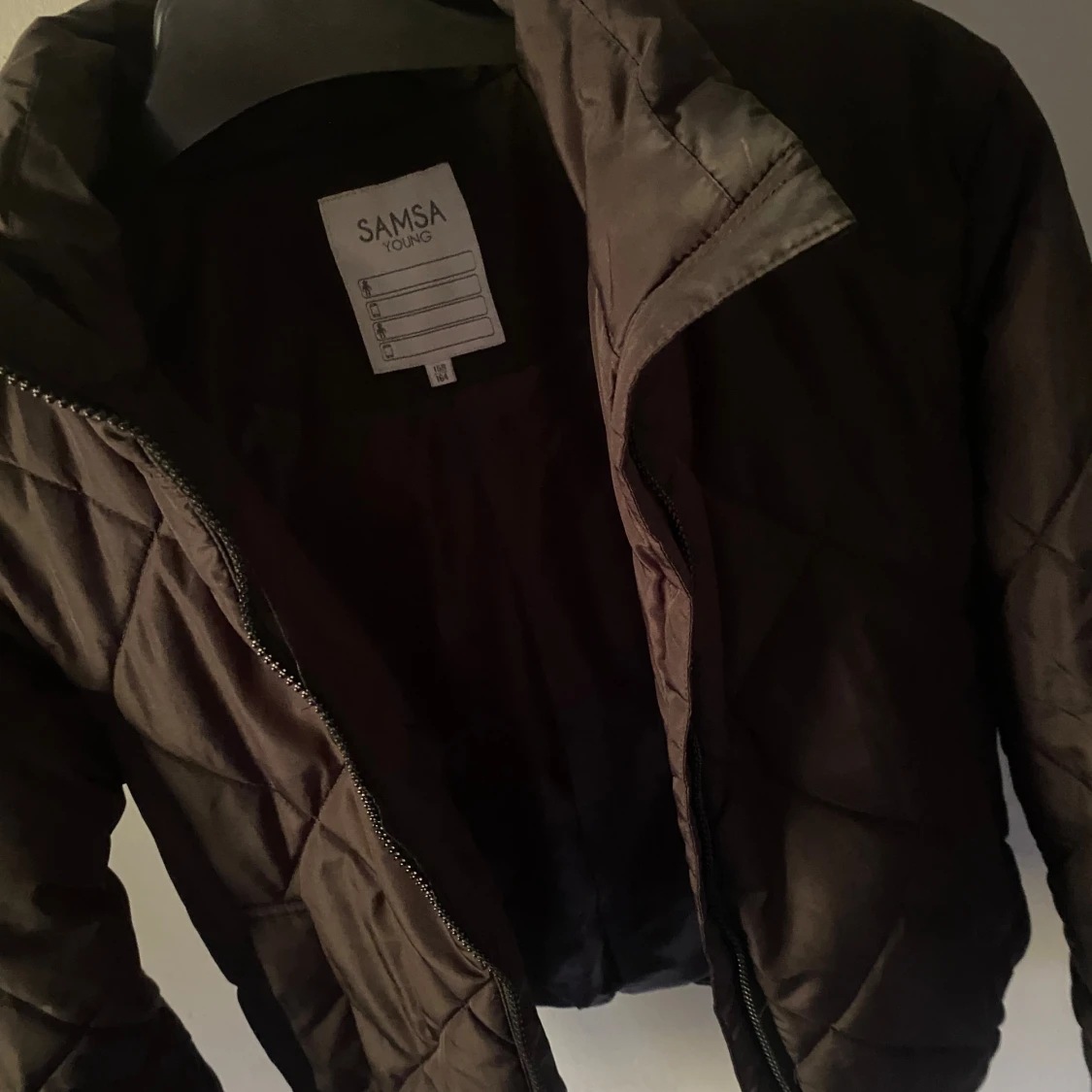 Svart quiltad jacka från SAMSA - 91