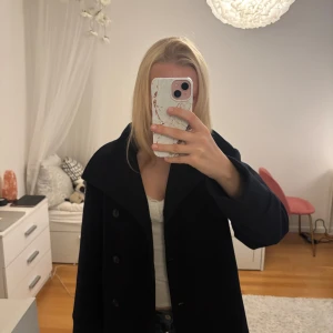 Marinblå ginayoung kappa - Storlek 164❤️bra skick