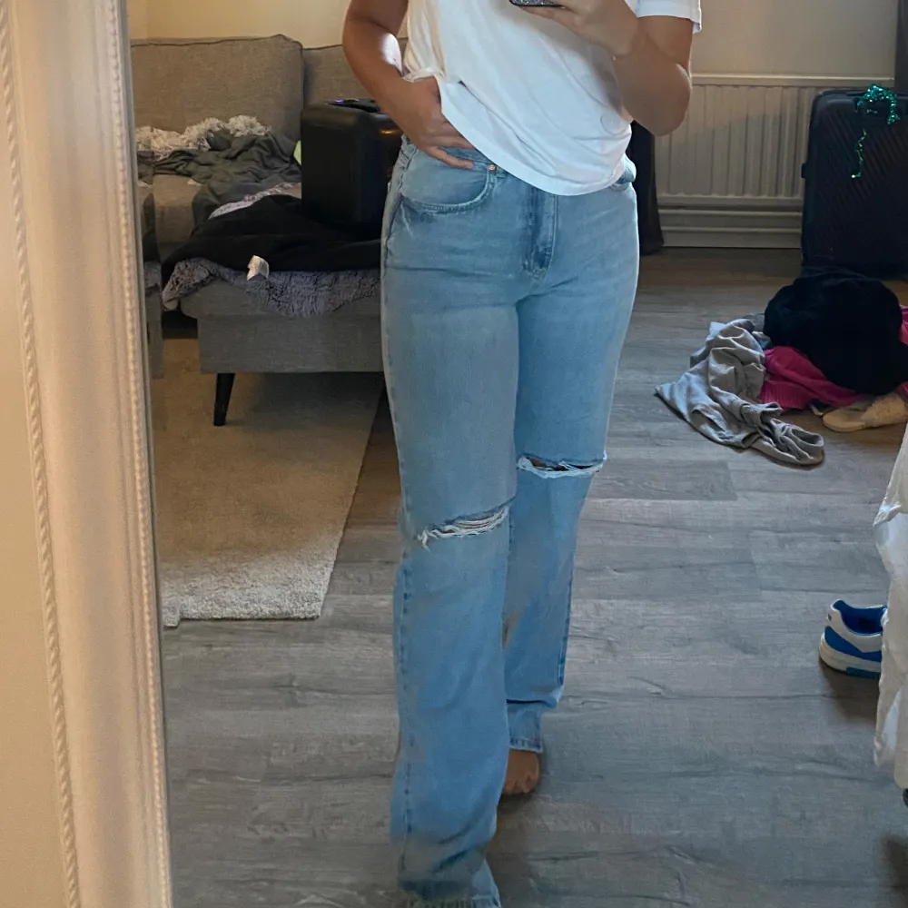 W28 L32. Jeans & Byxor.