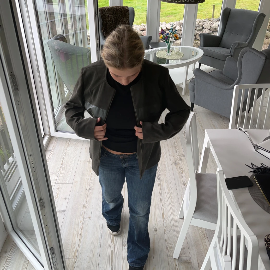 Mörkgrön jacka med dragkedja - 91