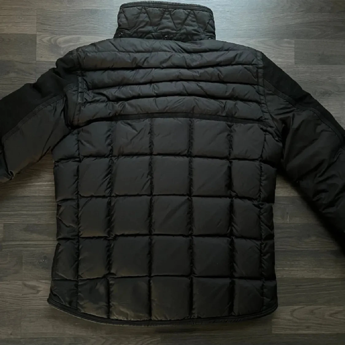 Jacka Moncler  - 91