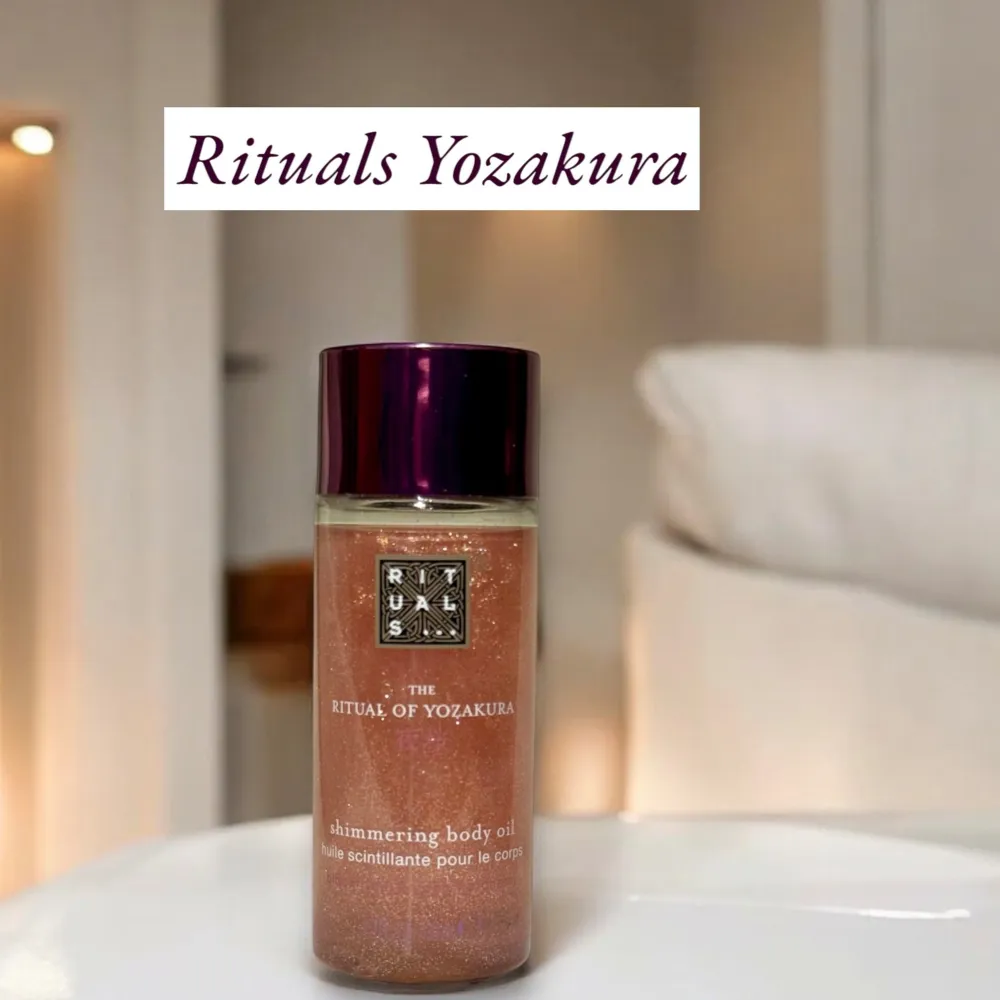 Ny oanvänd skimrande kroppsolja i limited edition doften Yozakura från rituals. 30ml. Skönhet.