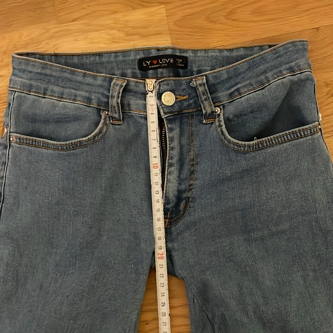 lågmidjade bootcut jeans  - 92