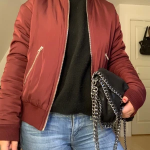 Höst jacka🍁 - Kommer inte till användning! Ge gärna prisförslag🥰🥰