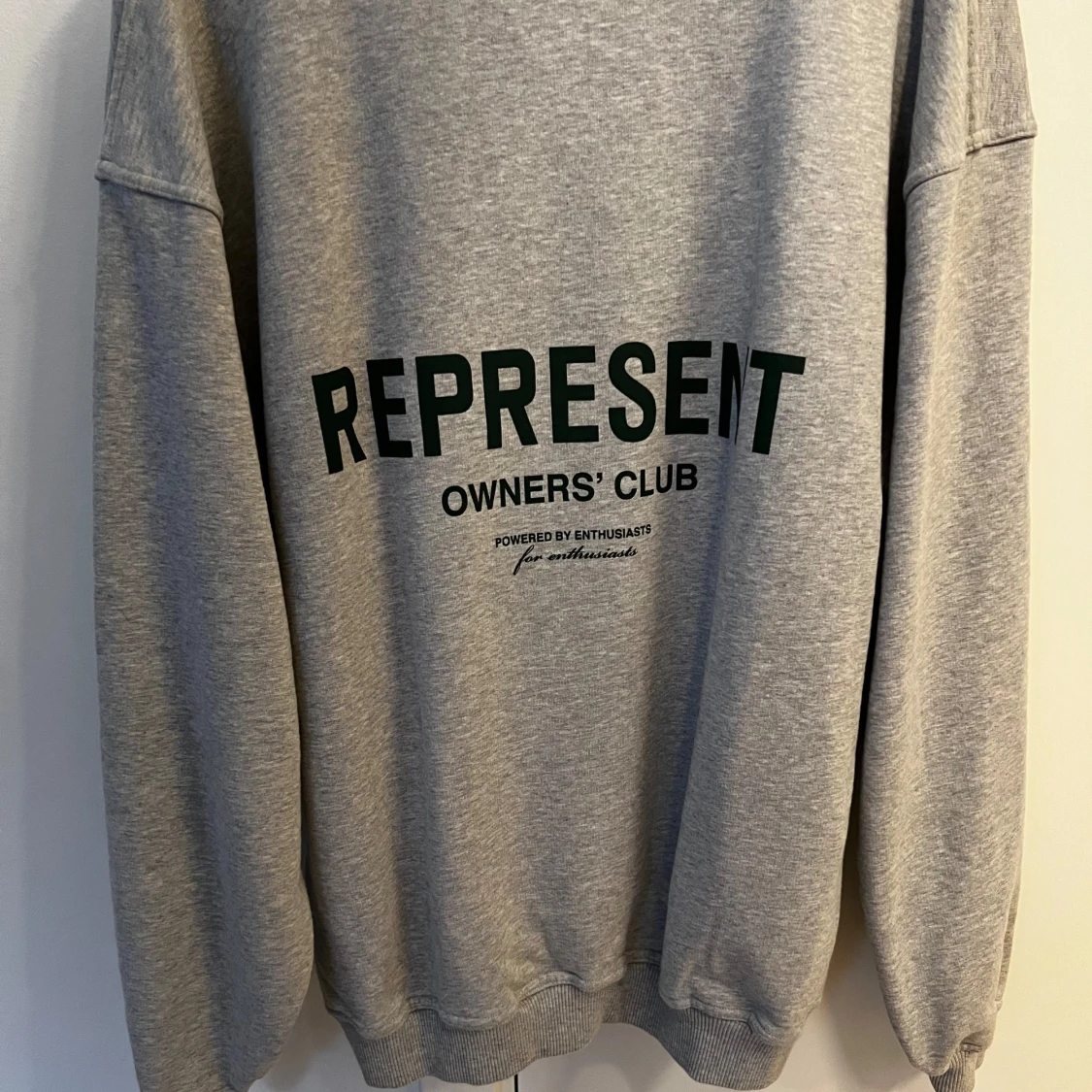 Represent Owners Club Sweater - 90